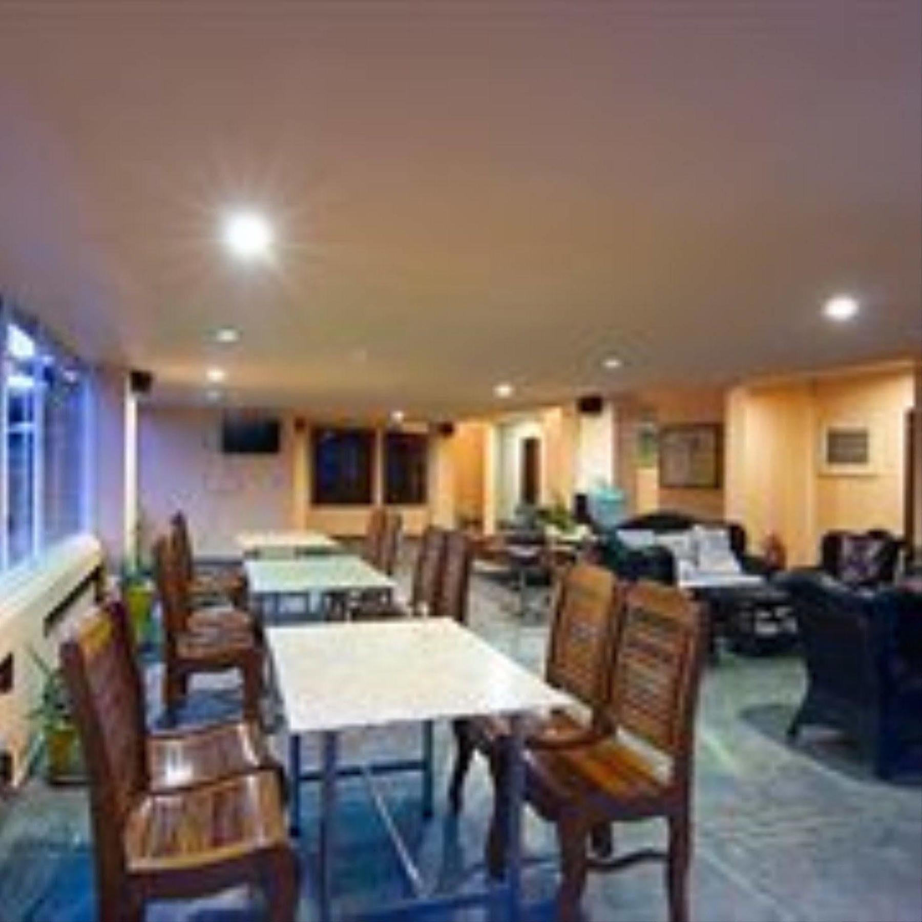 G Eleven Hotel Phnom Penh Esterno foto