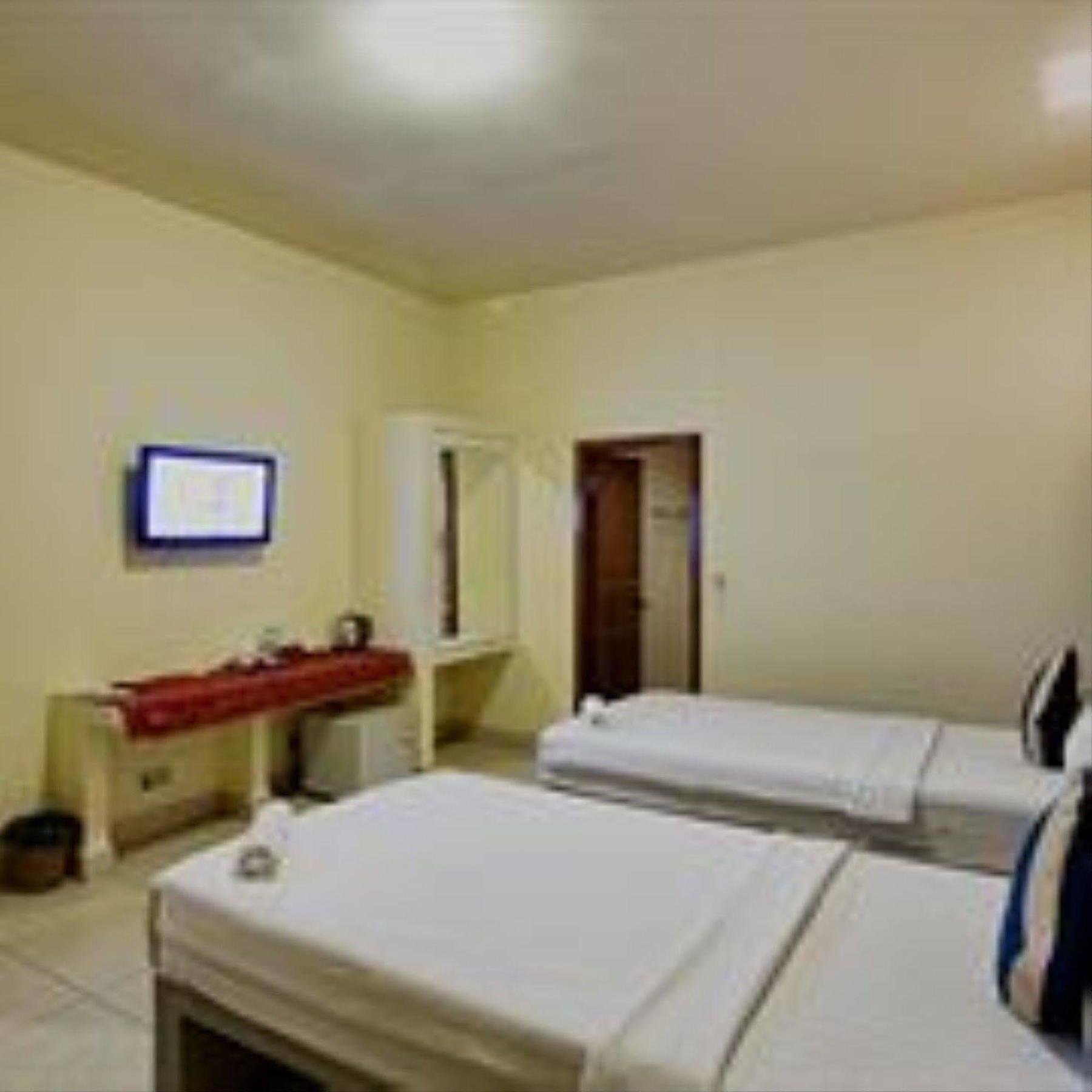 G Eleven Hotel Phnom Penh Esterno foto