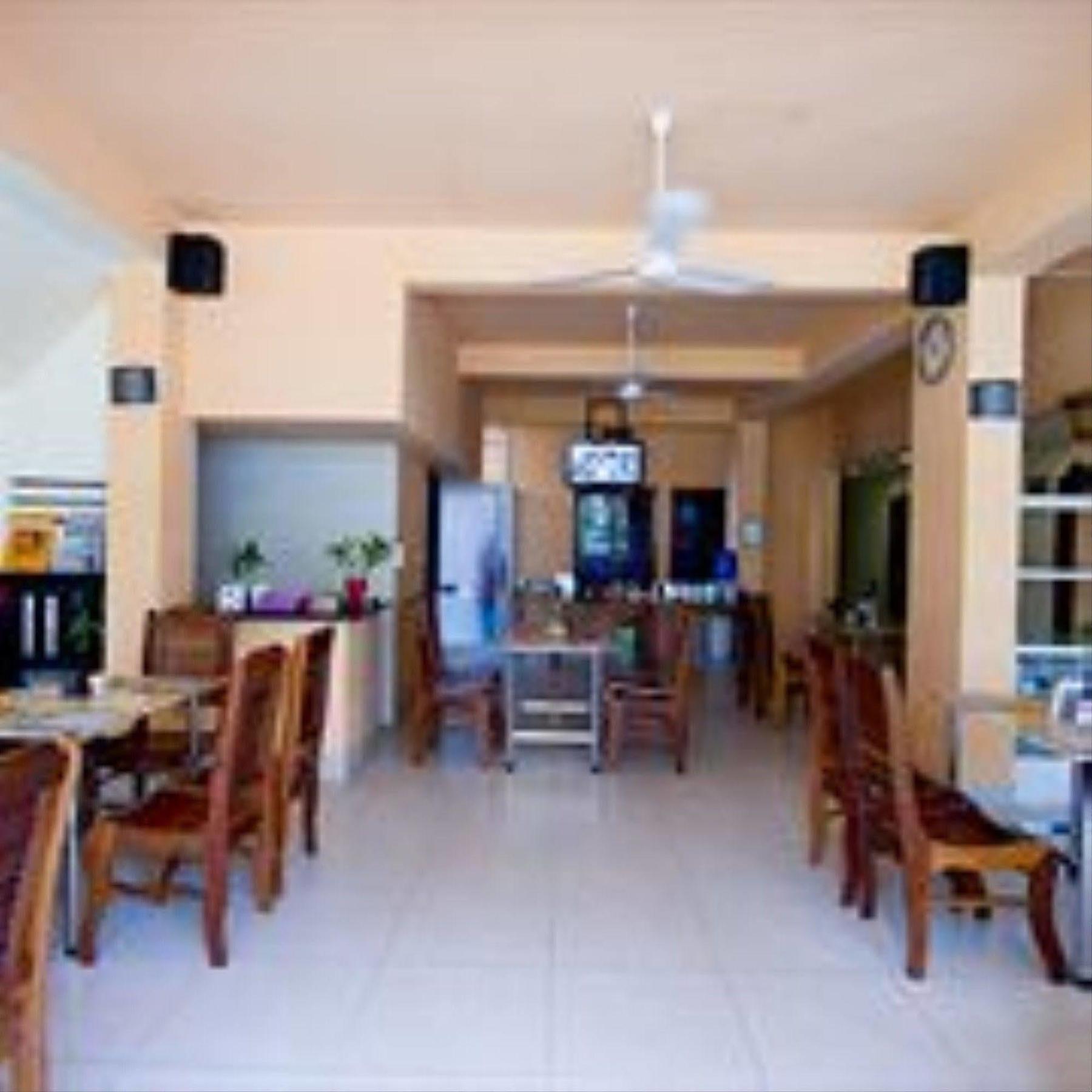 G Eleven Hotel Phnom Penh Esterno foto