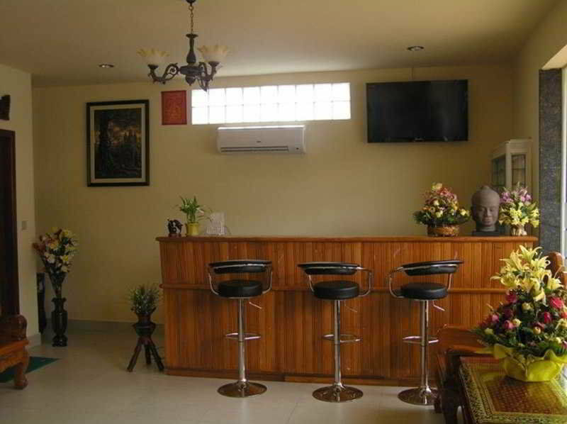 G Eleven Hotel Phnom Penh Esterno foto