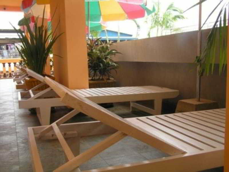 G Eleven Hotel Phnom Penh Esterno foto